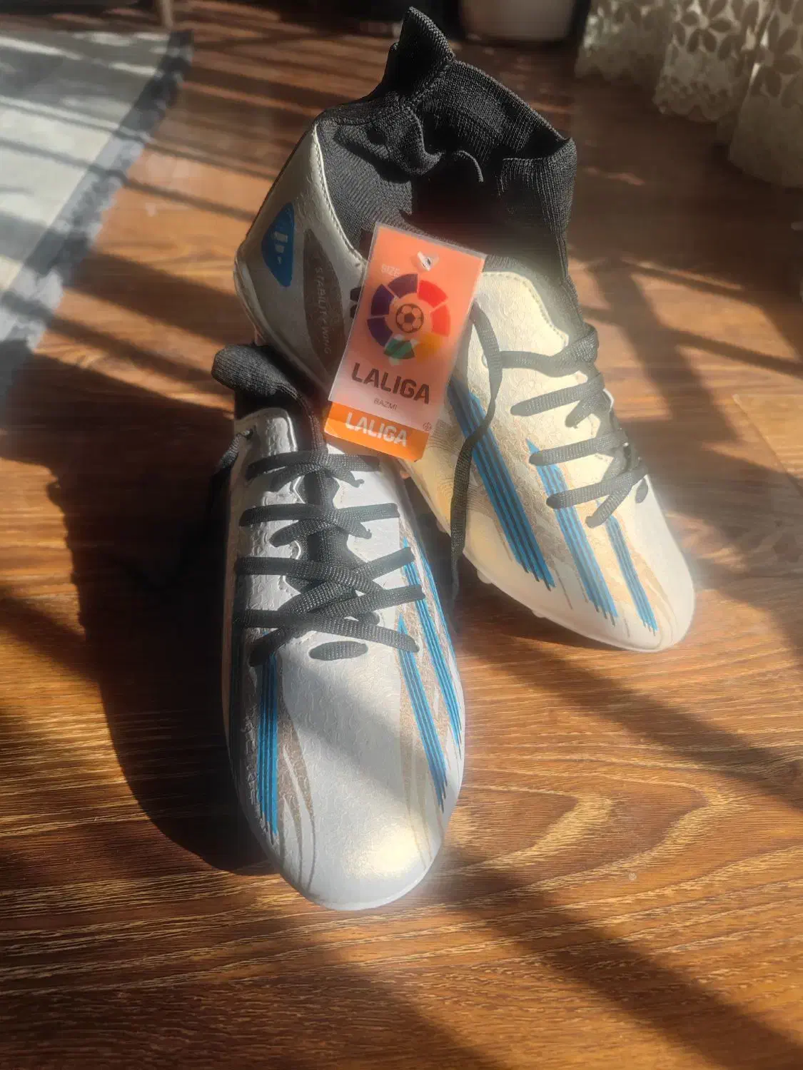 کفش فوتبال استوک دار|کیف، کفش، کمربند|فولادشهر, A6|دیوار