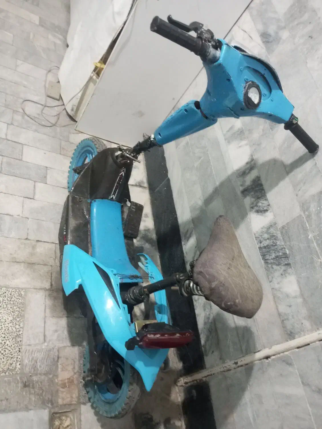 موتوربرقی|موتورسیکلت|مشهد, رده|دیوار