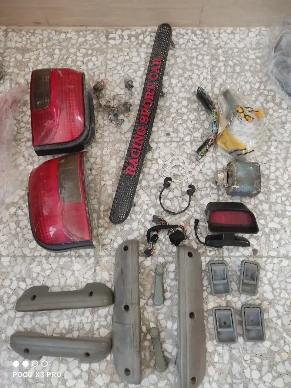 لوازم خودرو خطر عقب پراید و...|قطعات یدکی و لوازم جانبی|اصفهان, اصفهانک|دیوار