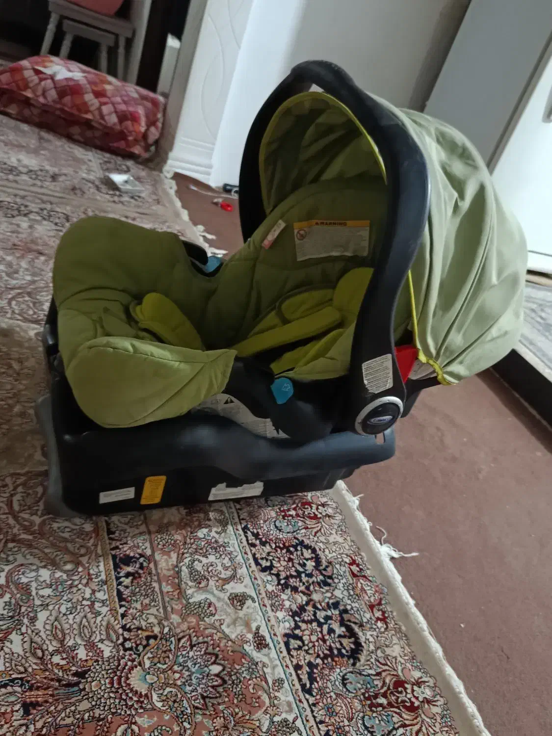 صندلی ماشین برای کودک|تخت و صندلی بچه|همدان, |دیوار