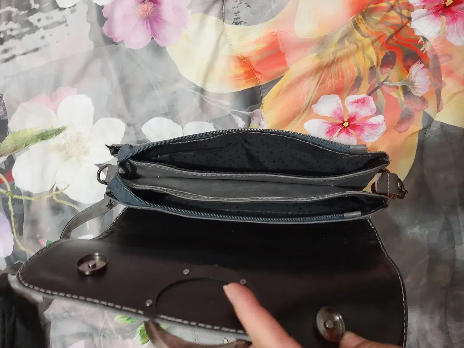 کیف زنانه|کیف، کفش، کمربند|گرگان, |دیوار