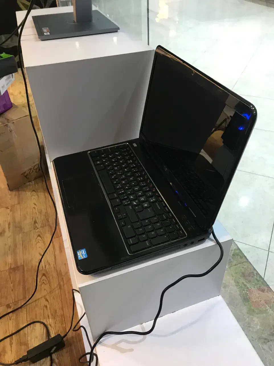 Dell inspiron 5110 تمیز|رایانه همراه|نوشهر, |دیوار