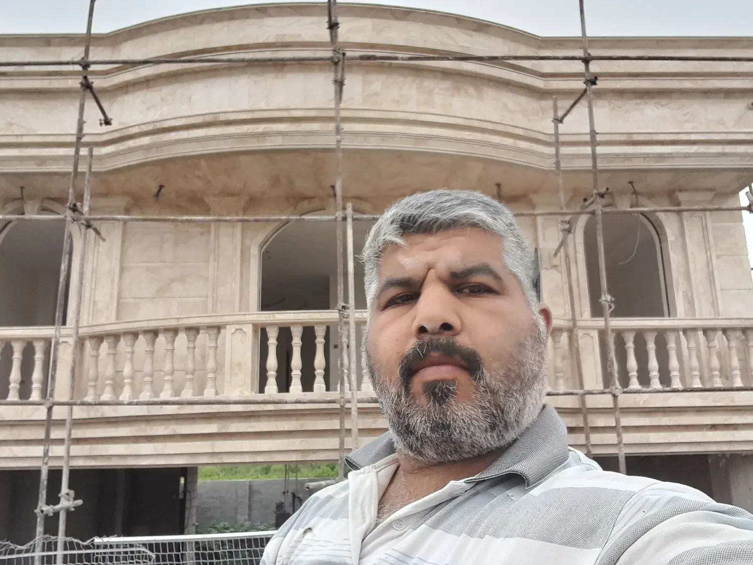 کارگر برای سنگ کاری در شهر ساری.|استخدام معماری، عمران و ساختمانی|ساری, |دیوار