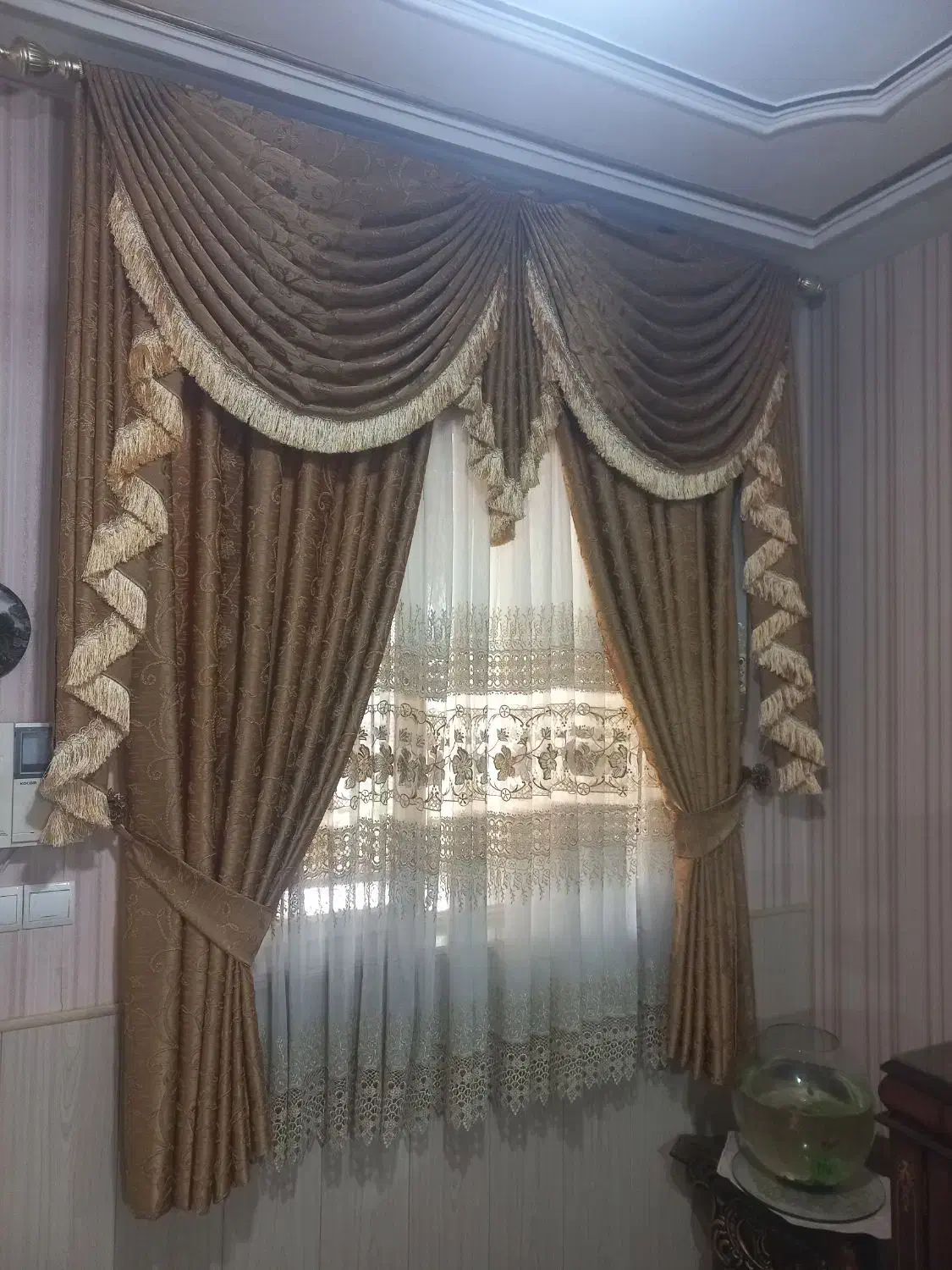 پرده سلطنتی یک جفت|پرده، رانر، رومیزی|گنبد کاووس, |دیوار
