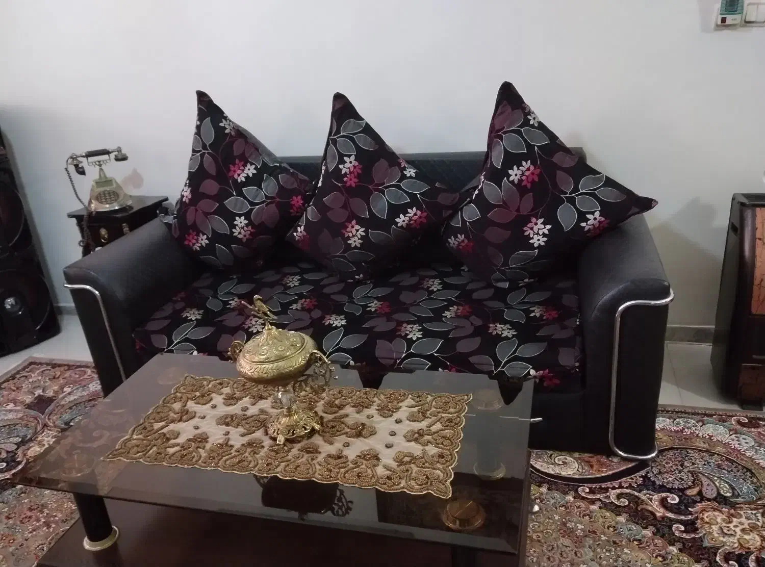 مبل راحتی|مبلمان خانگی و میز عسلی|شهریار, شهرک بهاران (ویره)|دیوار