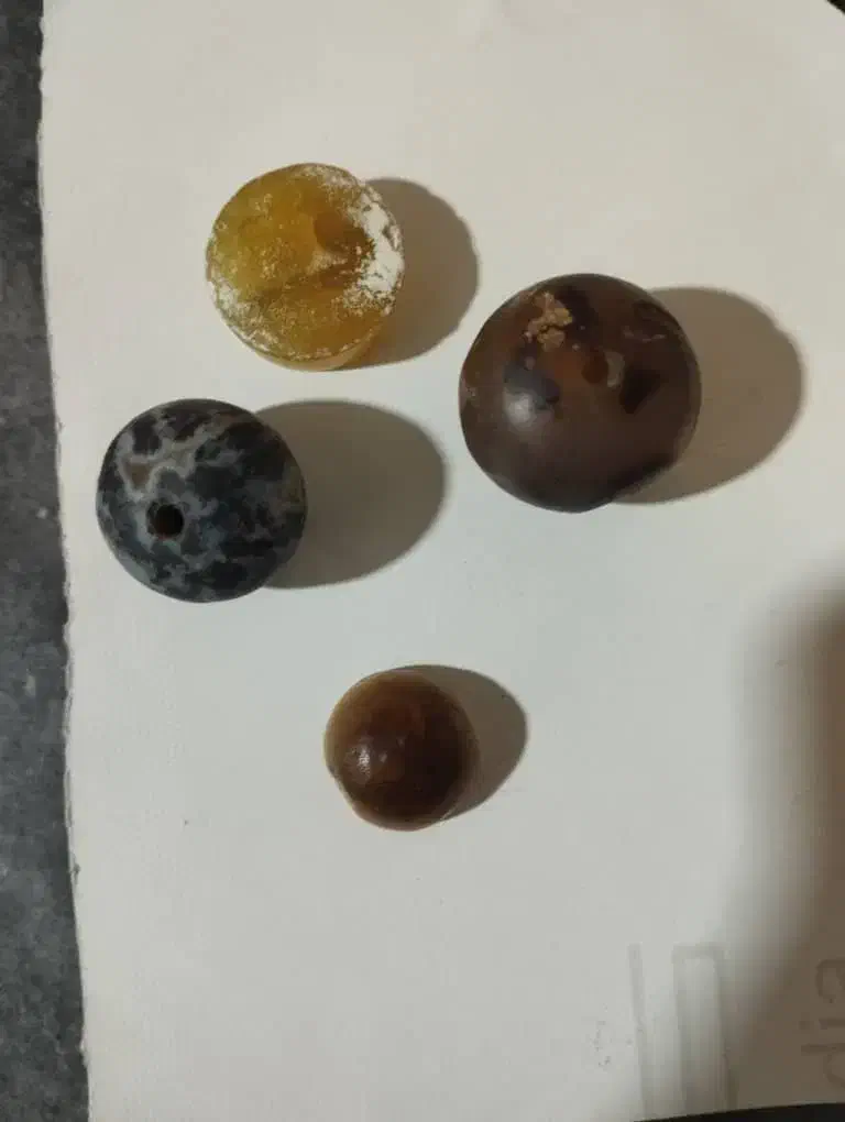 مهره قدیمی|جواهرات|ایذه, |دیوار