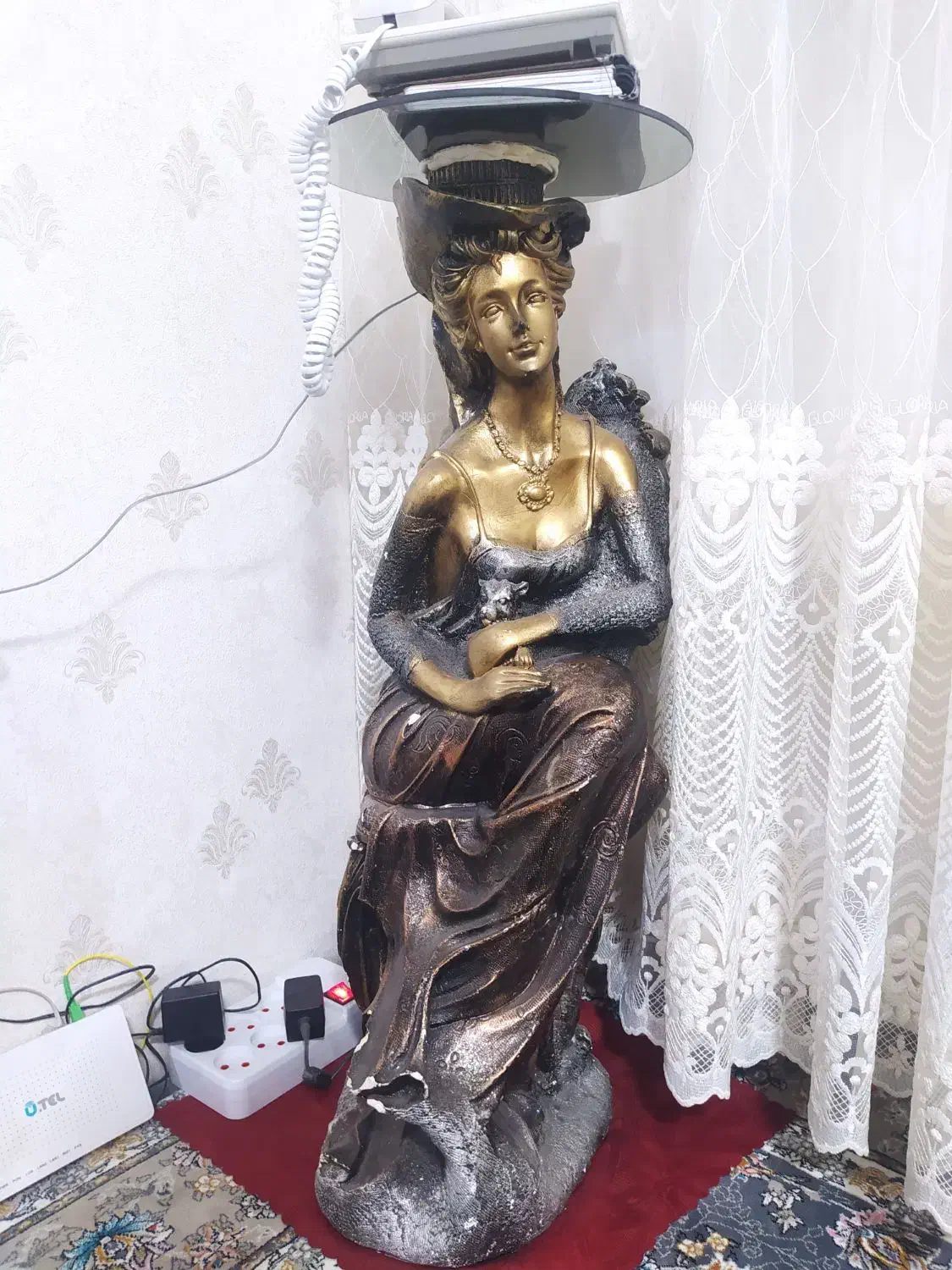 مجسمه زیر تلفنی|مجسمه، تندیس، ماکت|سنندج, |دیوار