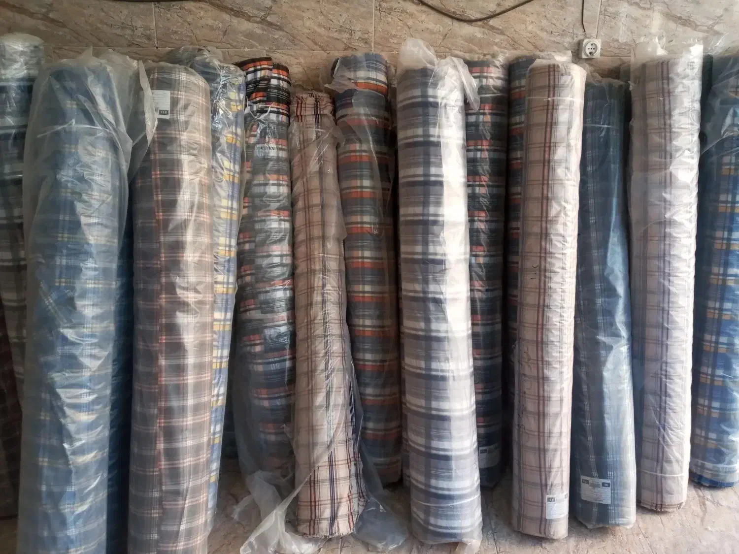 خریدار و فروش پارچه|عمدهفروشی|تهران, دریاننو|دیوار