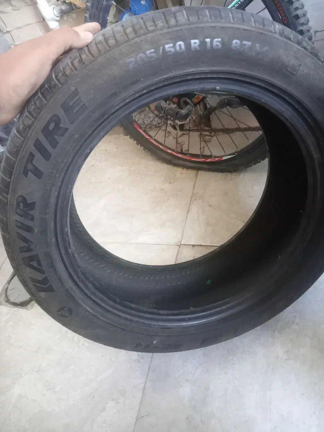 لاستیک سایز 16|قطعات یدکی و لوازم جانبی|شیراز, ده پیاله|دیوار