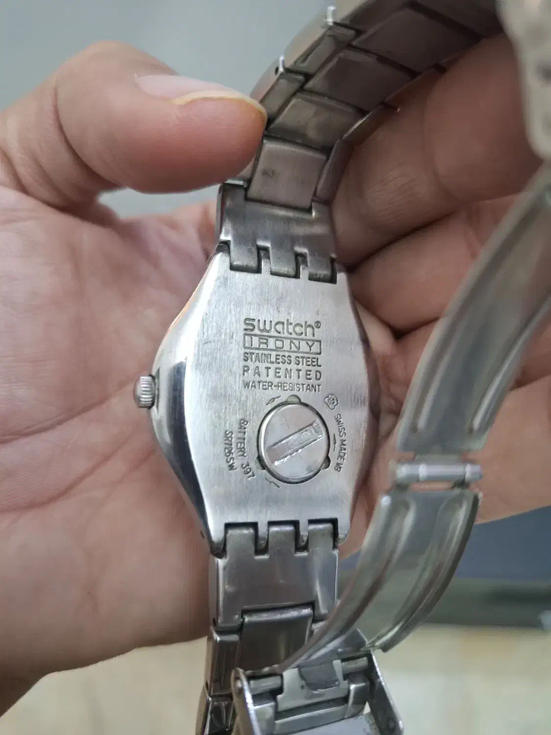 ساعت سواچ اصل|ساعت|بم, |دیوار