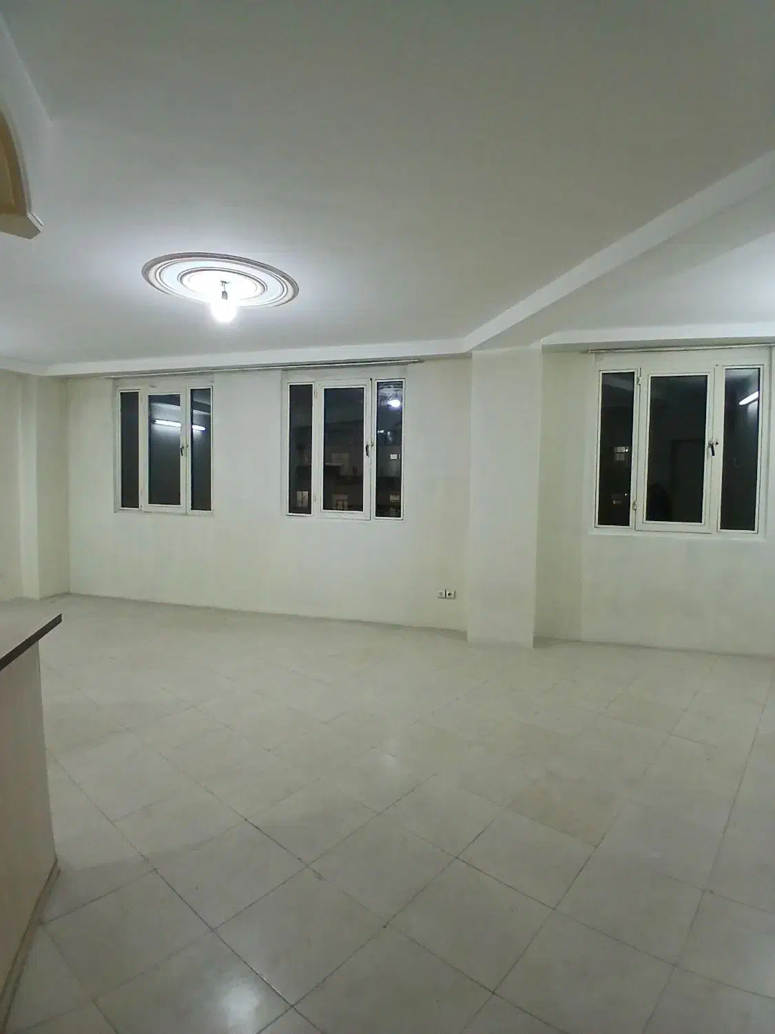 یافت آبادمیدان الغدیر آپارتمان ۷۵مترتک خواب تخلیه