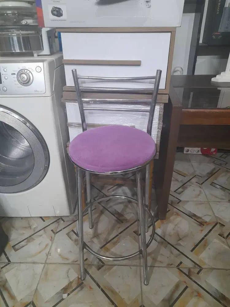 صندلی اوپن وصندلی چرخان وجلومبلی ومی عسلی|صندلی و نیمکت|لاهیجان, شقایق|دیوار