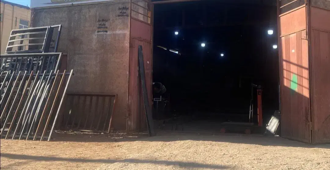 اوسا در و پنجره سازی فلز|استخدام صنعتی، فنی، مهندسی|زرند, |دیوار