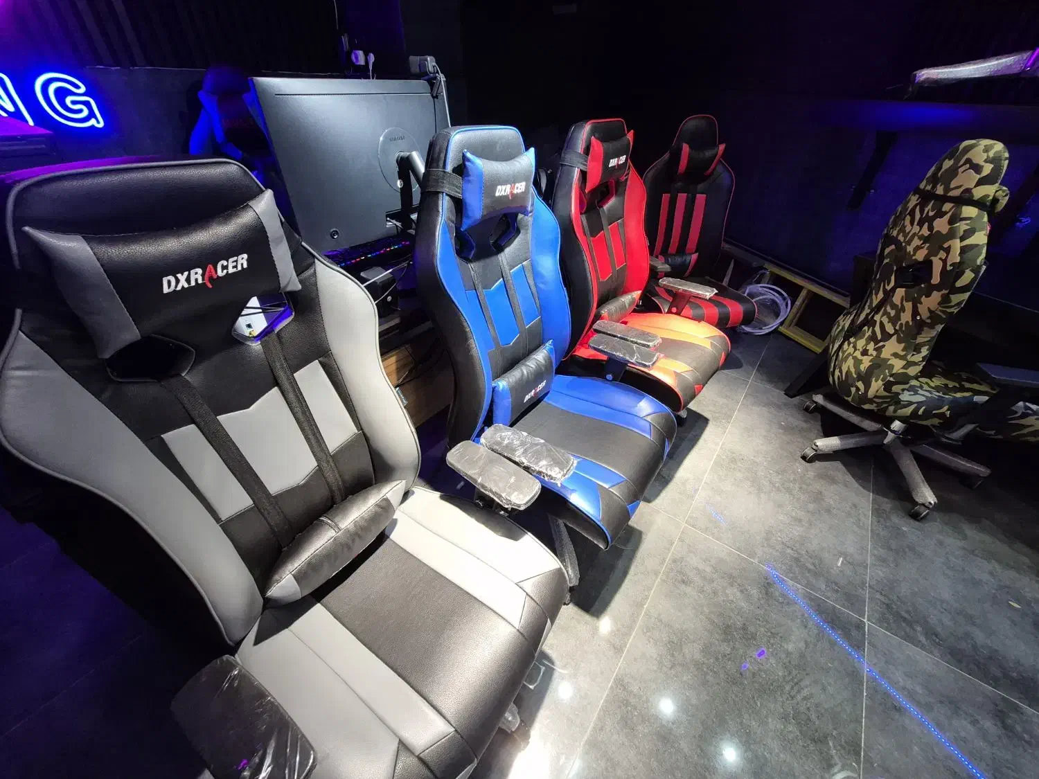 صندلی گیمینگ Dxracer با ۳۶ ماه گارانتی (نمایندگی)|صندلی و نیمکت|مشهد, سناباد|دیوار