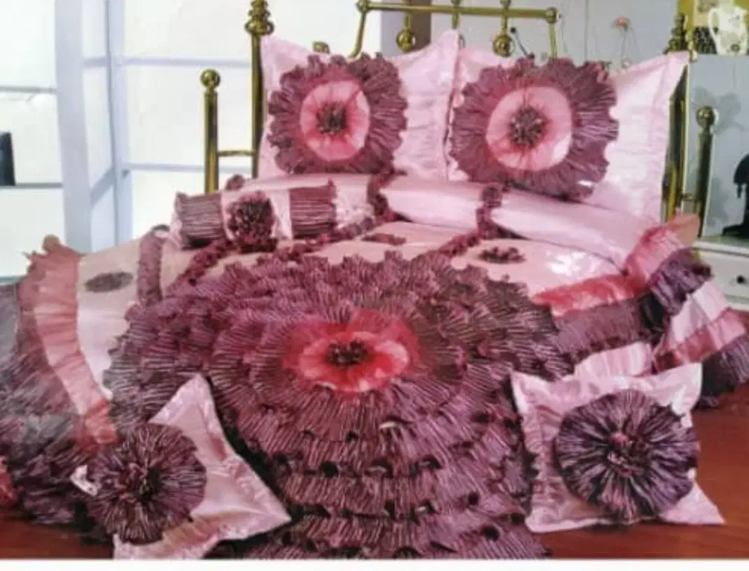 رو تختی|رختخواب، بالش، پتو|مشهد, کوی المهدی|دیوار