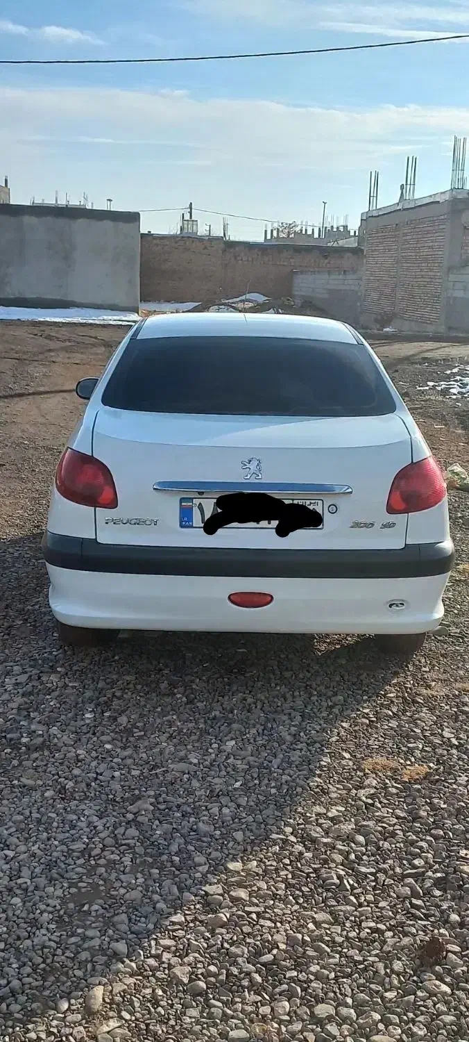 پژو ۲۰۶ اس دی|خودرو سواری و وانت|تبریز, |دیوار