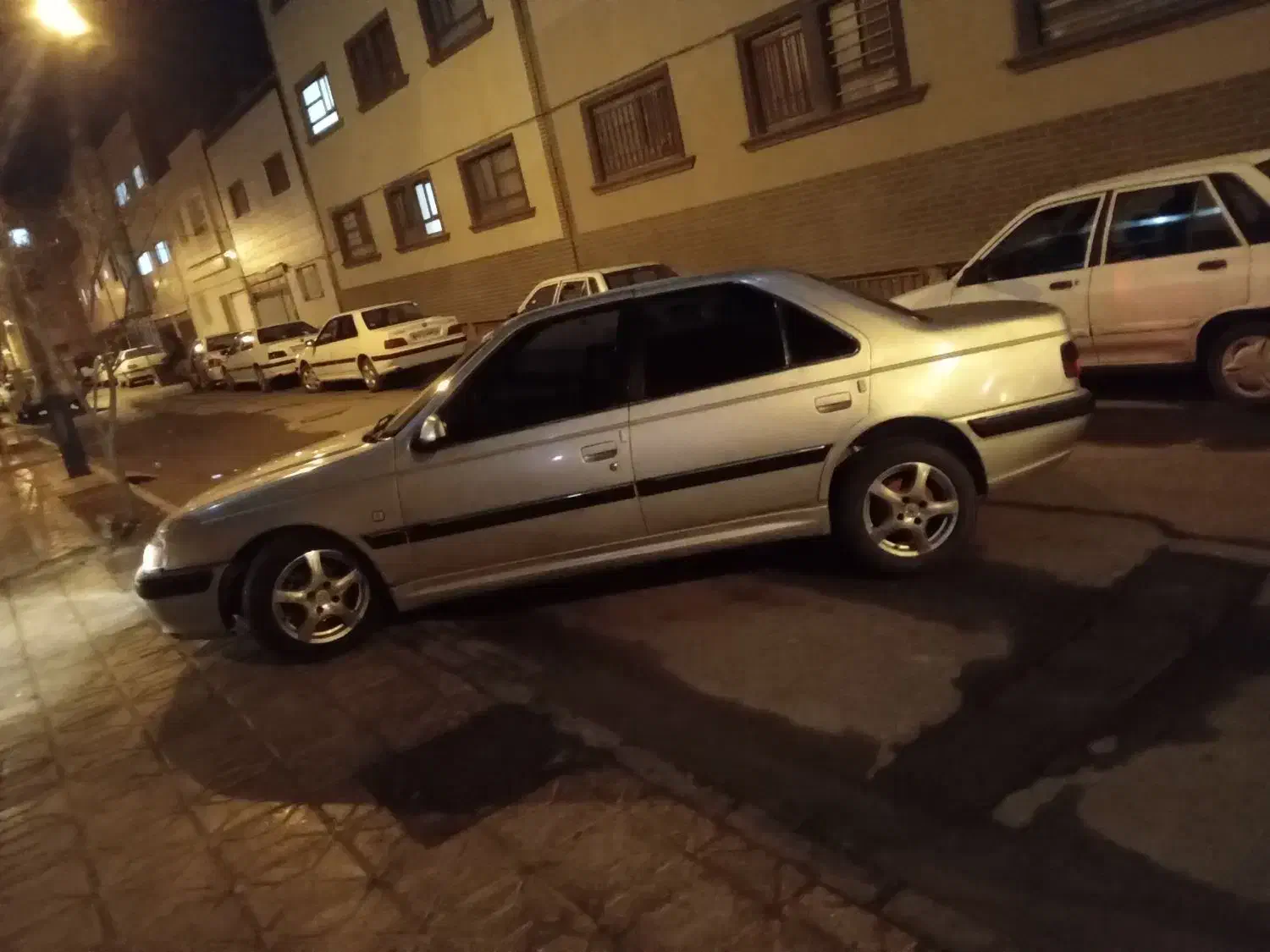 پژو پارس|خودرو سواری و وانت|بیرجند, |دیوار