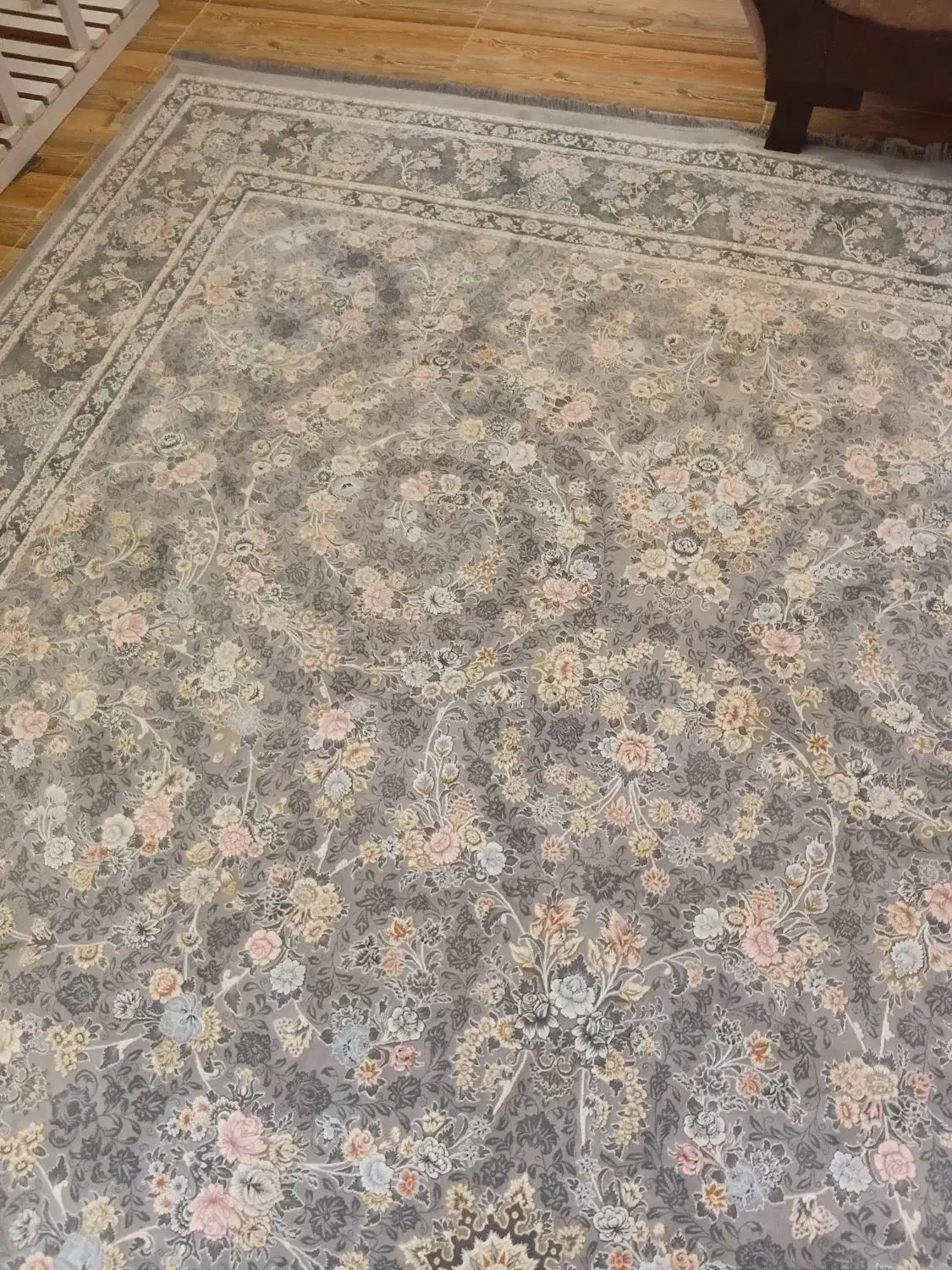 فرش 9متری 1500شانه گل های برجسته ازشرکت بزرگ مهر|فرش|پارس‌آباد, |دیوار