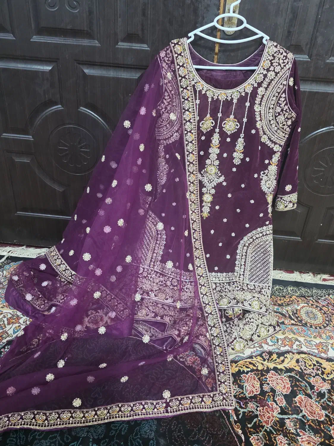 لباس هندی|لباس|زهک, |دیوار