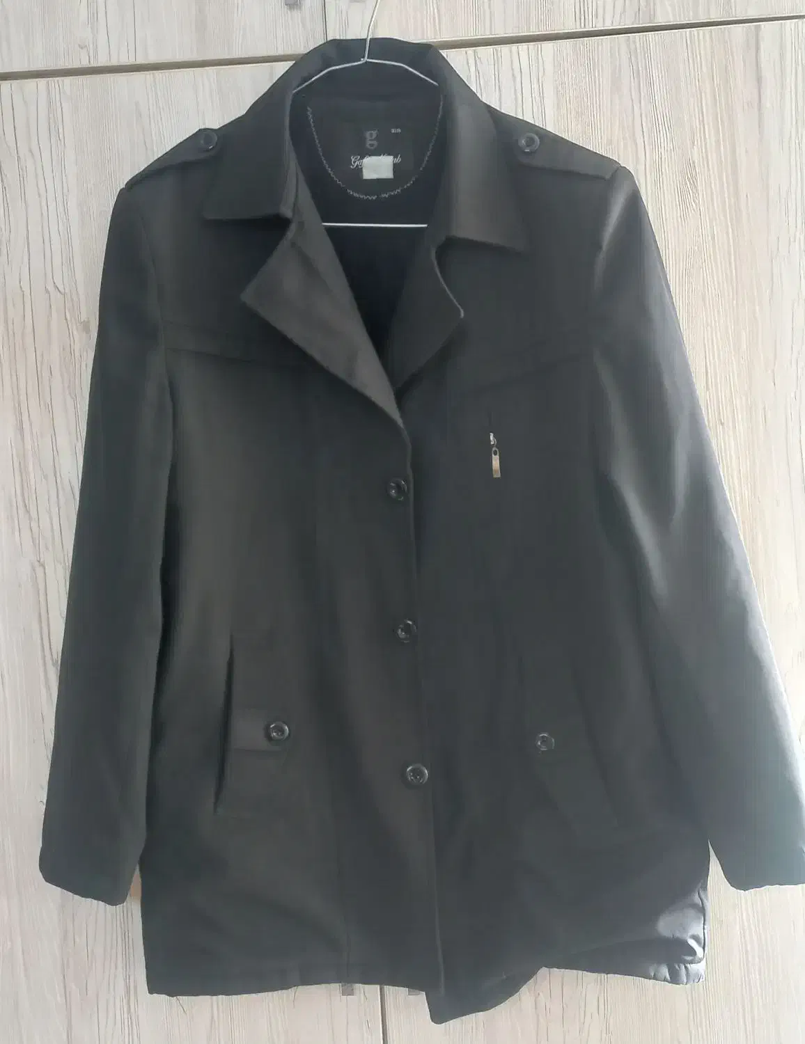 اورکت مردانه|لباس|ری, شهادت|دیوار