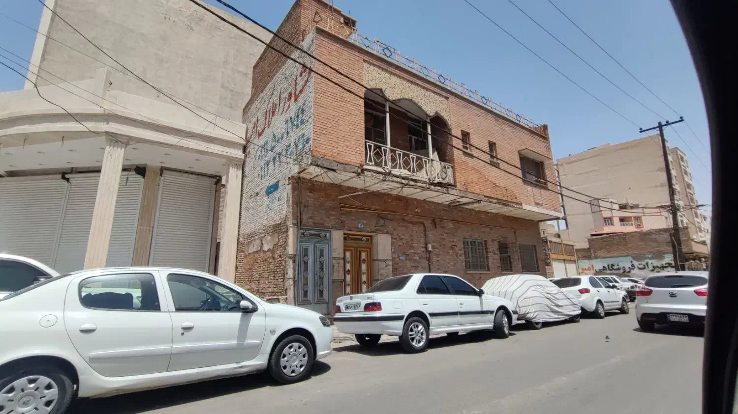 فروش ملک ۱۹۰ متری با قابلیت تجاری در طالقانی|فروش زمین و ملک کلنگی|اهواز, باغ شیخ|دیوار