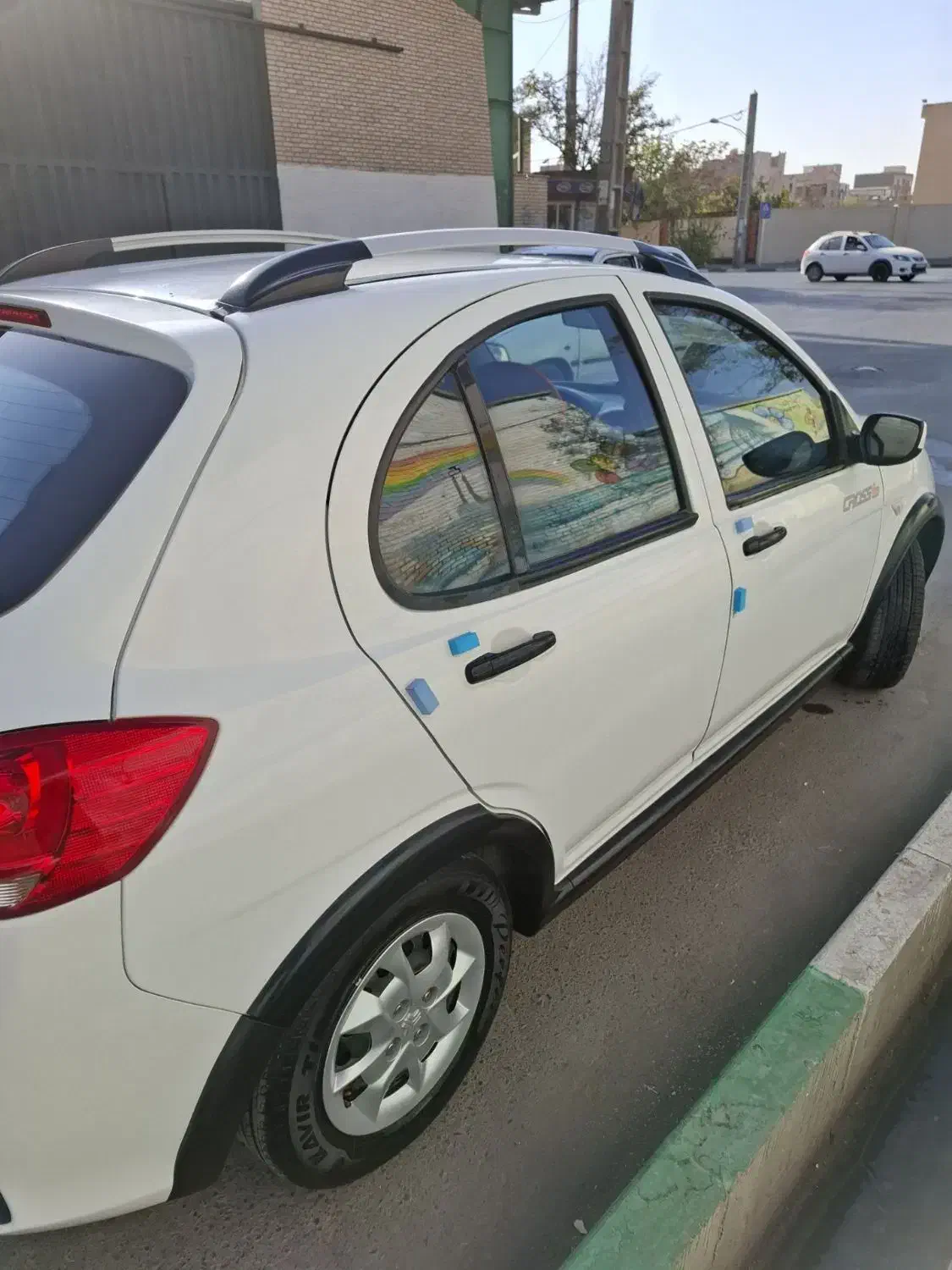 کوئیک|خودرو سواری و وانت|تالش, هشتپر|دیوار