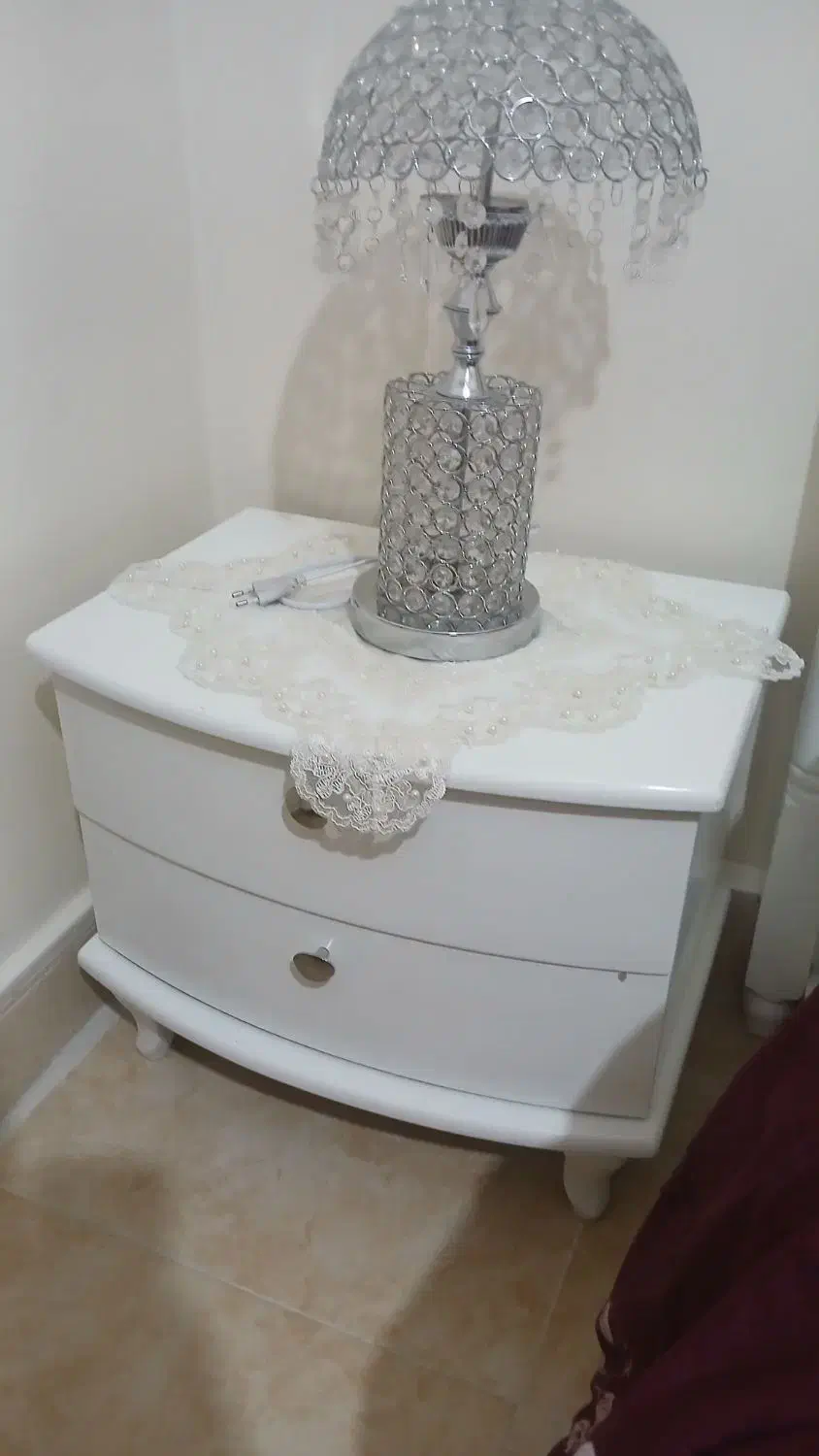 سرویس خواب|تخت و سرویس خواب|ورامین, ورامین|دیوار