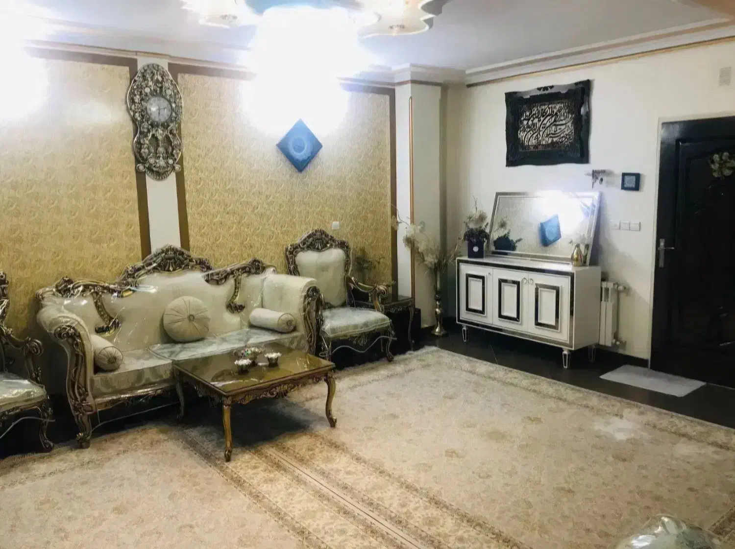 ۶۰ متری  طبقه دوم غرق نور سالن پرده خور مناسب عروس|اجارهٔ آپارتمان|اسلام‌شهر, شهرک قائمیه|دیوار