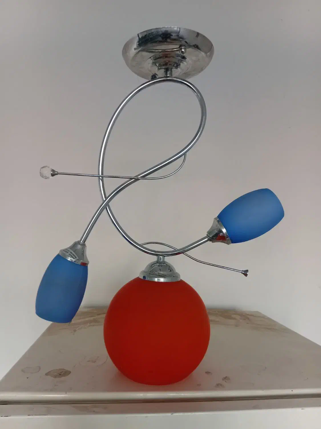 سلام لوستر درحدنو|لوستر و چراغ آویز|اندیشه, اندیشه فاز ۱|دیوار