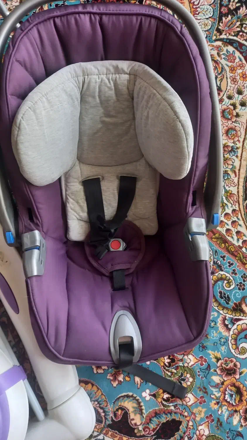 صندلی کودک کریر و رورولک|میز و صندلی غذاخوری|تبریز, |دیوار