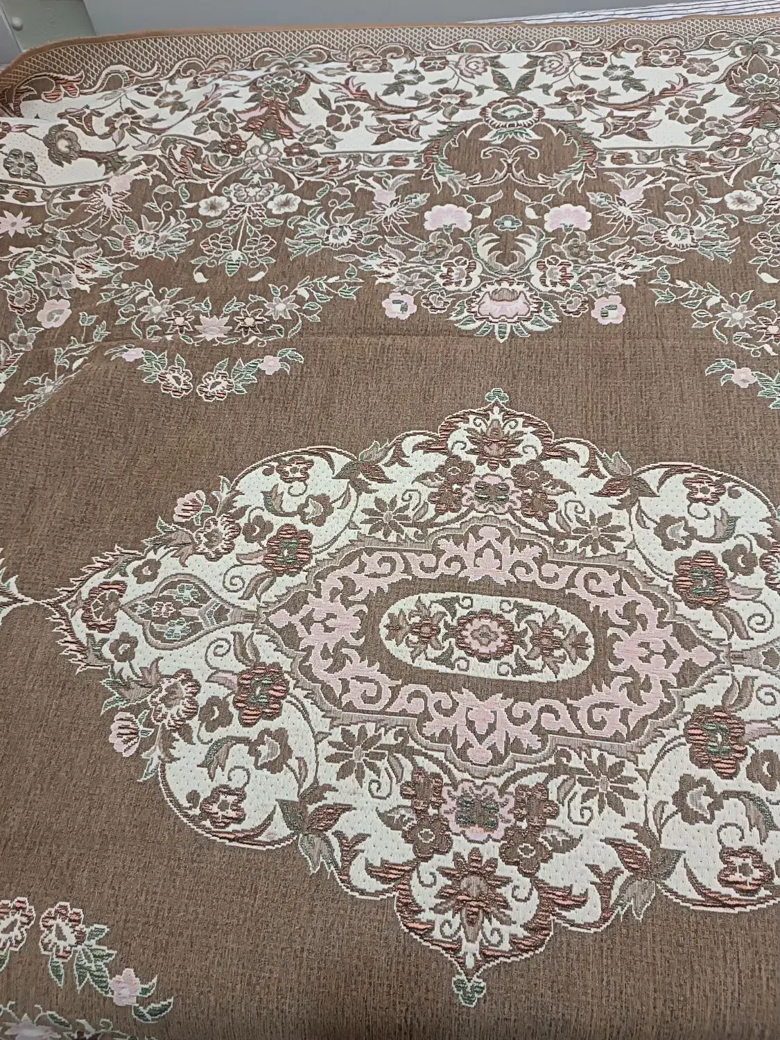 روفرشی|روفرشی|اصفهان, صدف|دیوار