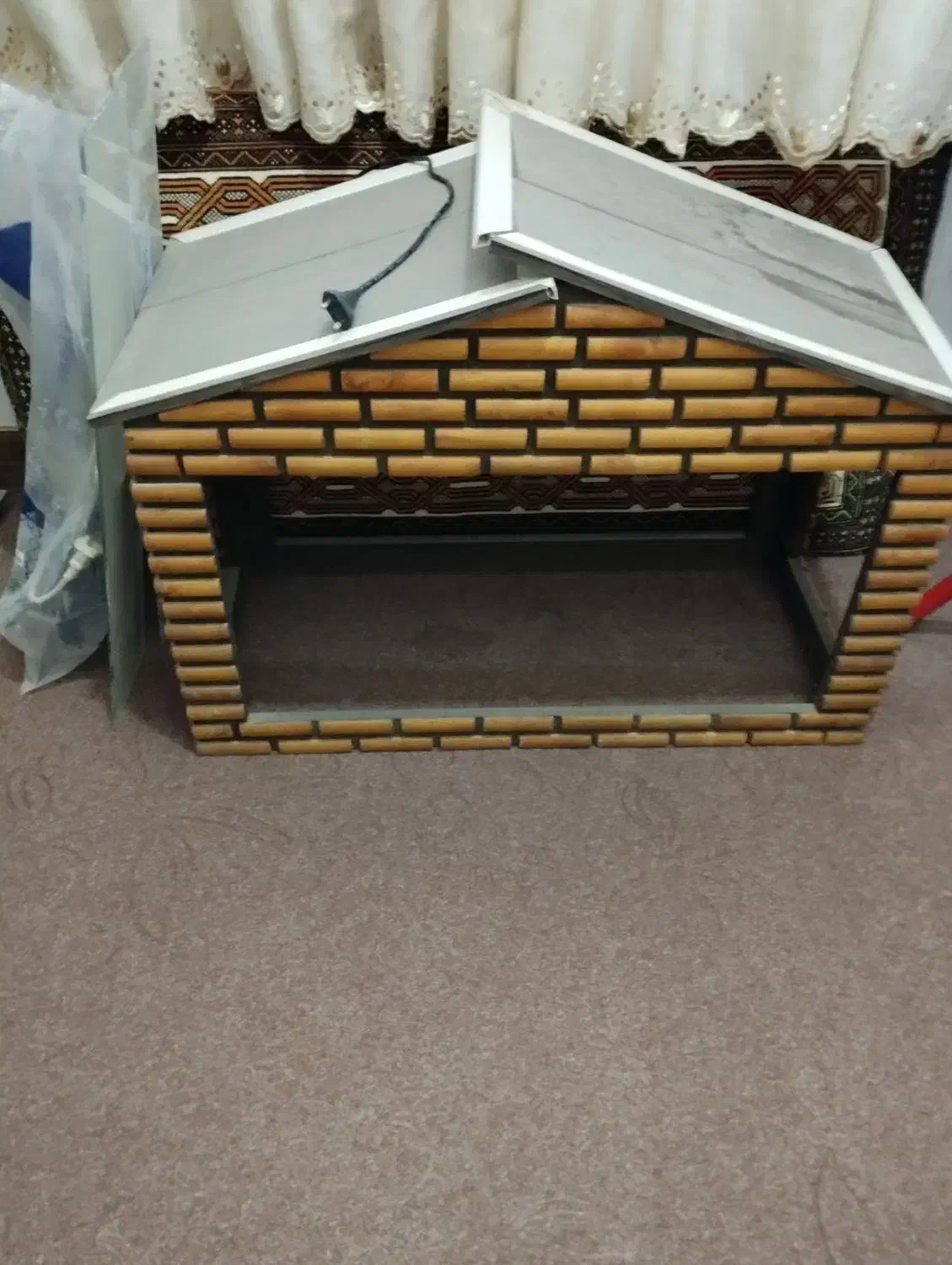 آگواریوم به همراه وسایل جانبی|ماهی|رشت, پیرکلاچای|دیوار