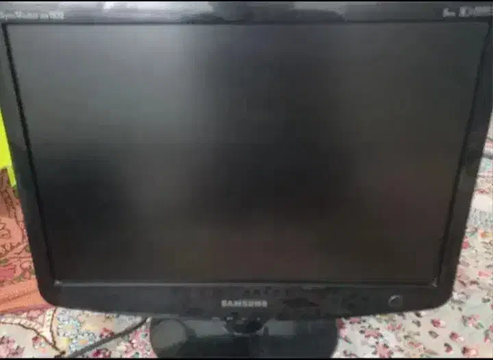 مانیتور سامسونگ.  درحدنو سالم|قطعات و لوازم جانبی رایانه|همدان, |دیوار
