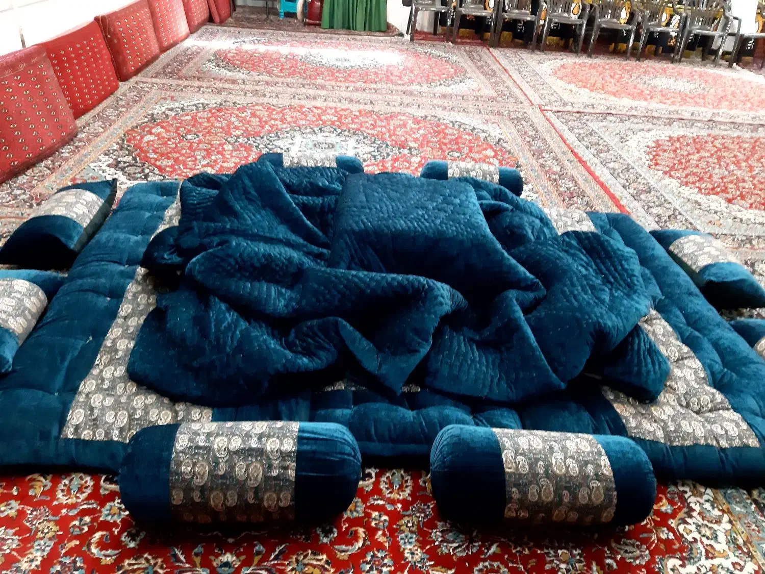 لحاف کرسی|رختخواب، بالش، پتو|کاشان, ملا حبیبالله شریف|دیوار