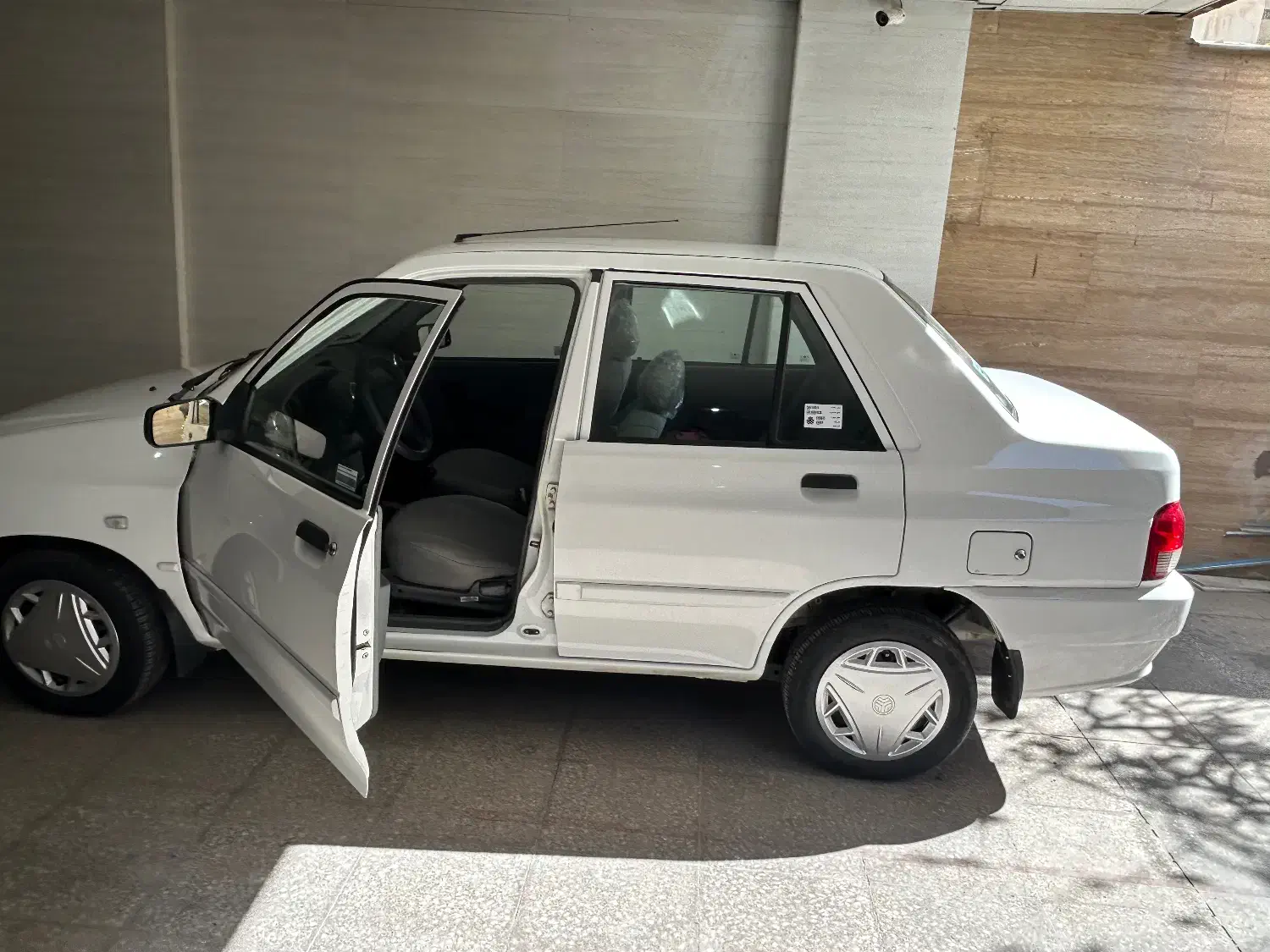 پراید۱۳۲ مدل ۹۸|خودرو سواری و وانت|شیراز, انجیر|دیوار