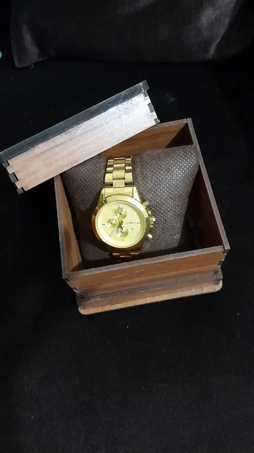 ساعت نو|ساعت|فسا, |دیوار