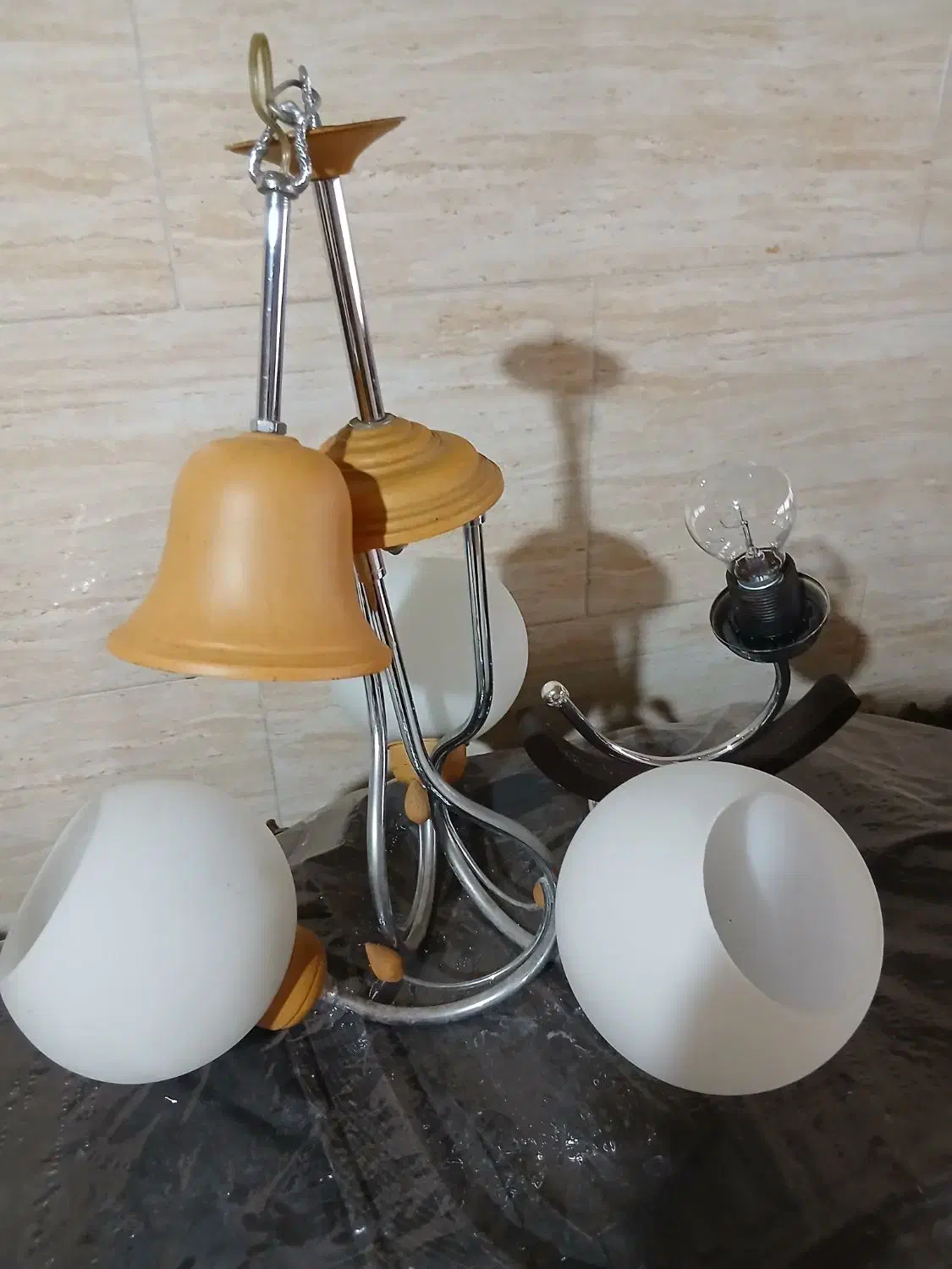 لوستر ۳ شاخه ویک لوستر رومیزی|لوستر و چراغ آویز|تبریز, |دیوار