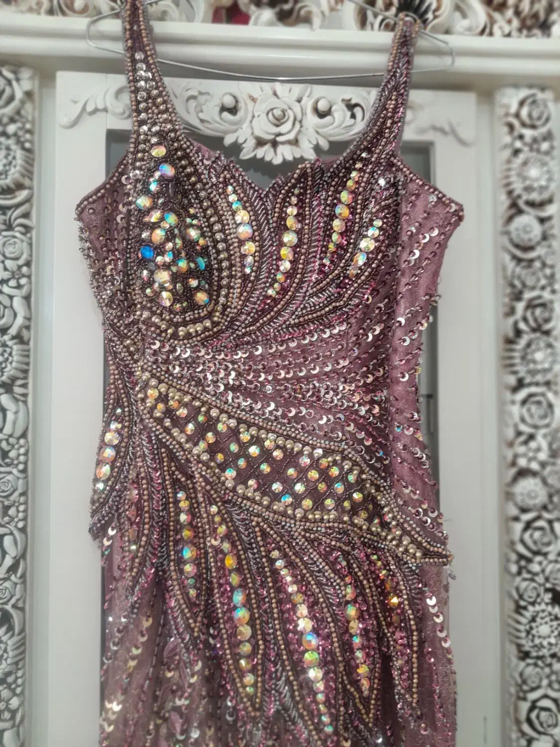 لباس مجلسی|لباس|ورامین, ورامین|دیوار