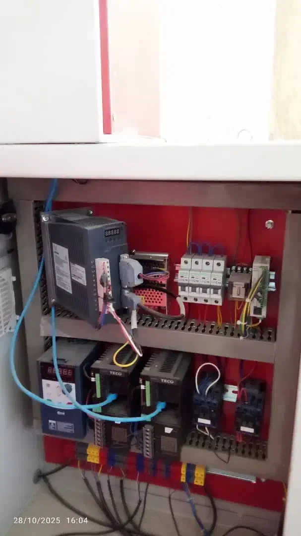 دستگاه تولیدسفره یکبارمصرف و کیسه زباله وفریزر|ماشینآلات صنعتی|تیران, |دیوار