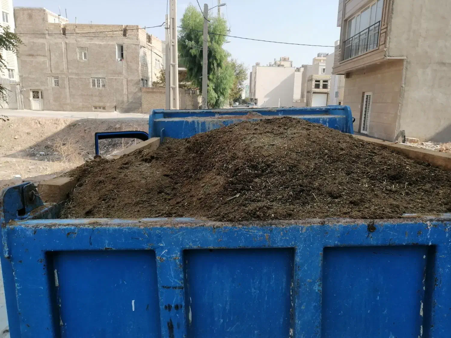 کودحیوانی گوسفندی گاوی خاک باغچه باغ ارسال بانیسان|خدمات باغبانی و درختکاری|شیراز, شهرک امیر کبیر|دیوار