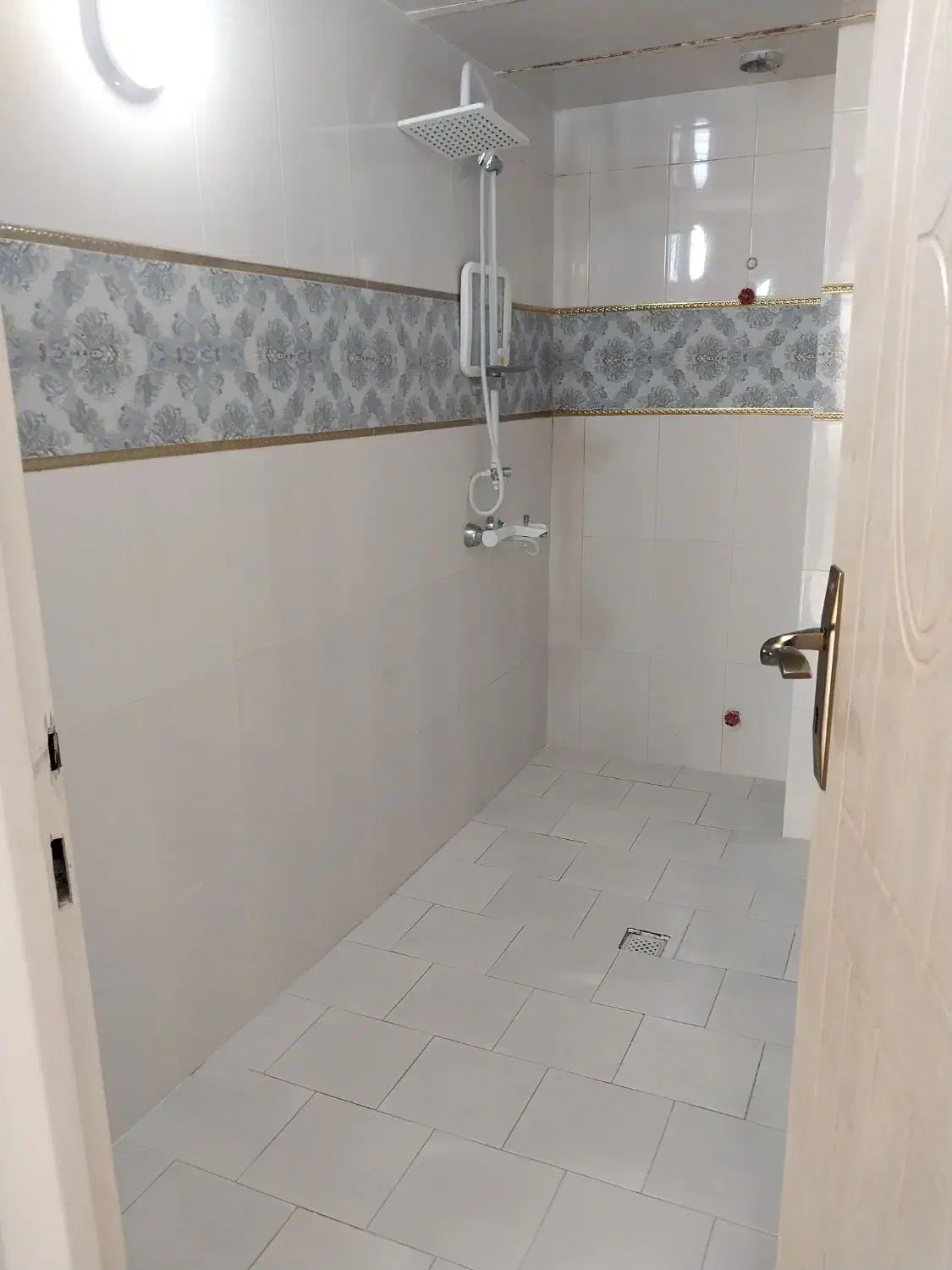 نیرو‌ نظافت خانم جوان خیلی تمیز و خیلی سریع|خدمات نظافت|گلبهار, شهر جدید گلبهار|دیوار