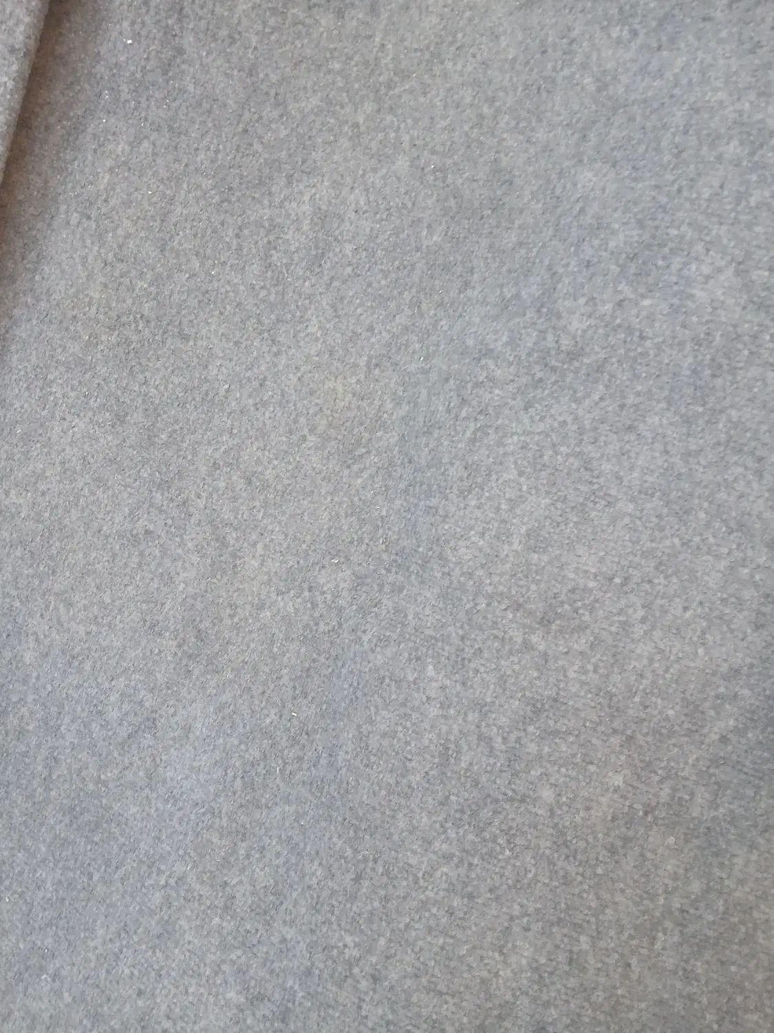 موکت طرح داروساده ویک عددفرش کناره قرمز|موکت|ملایر, |دیوار