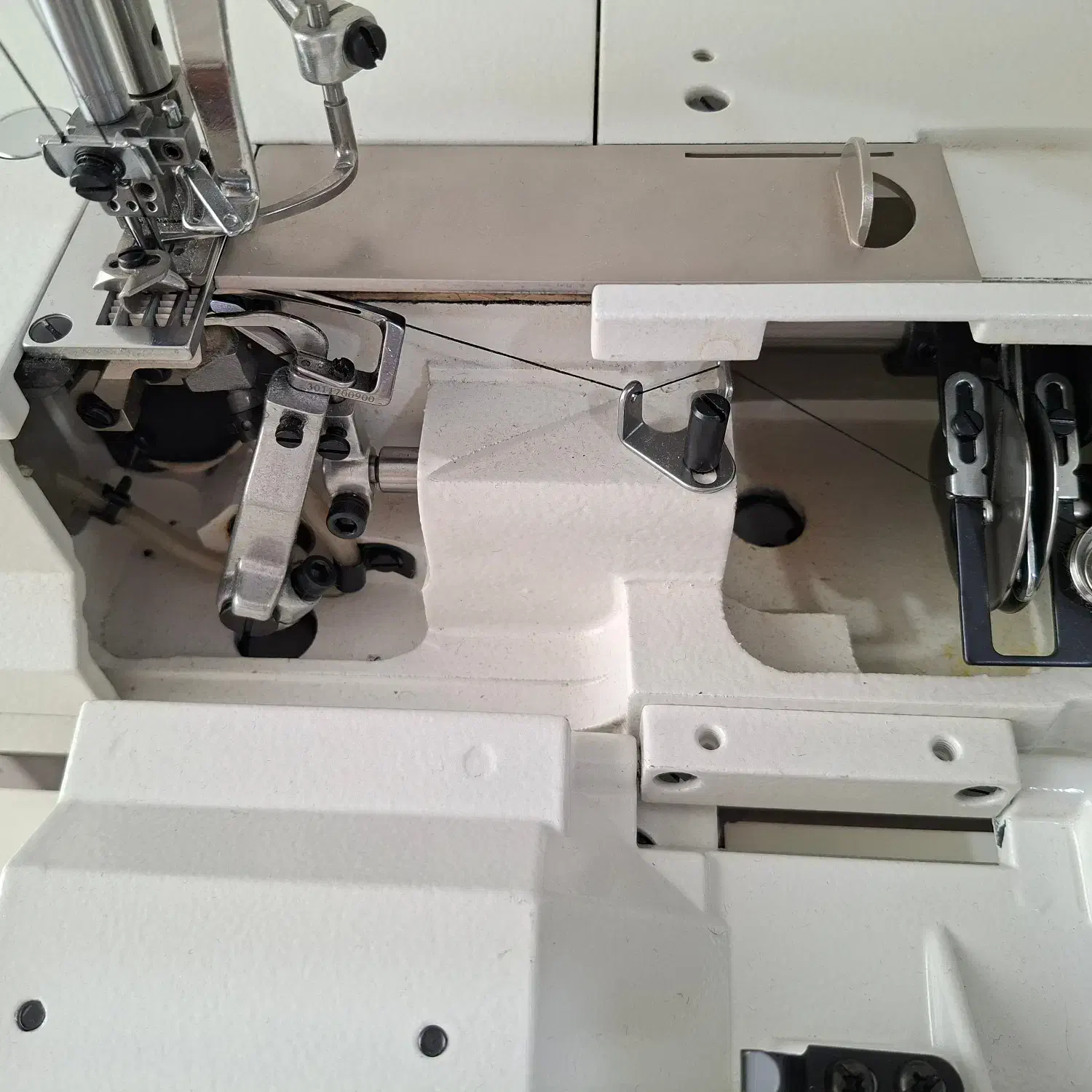 میاندوز w4|چرخ خیاطی و ریسندگی|پرند, فاز ۲|دیوار