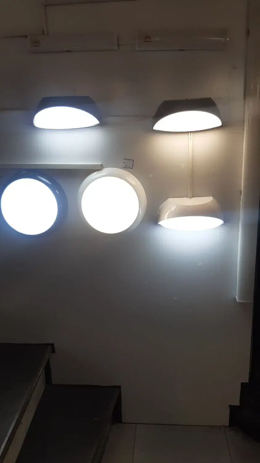 دیوارکوب سبلان نور|لامپ و چراغ|رشت, کوی غلام نیا|دیوار