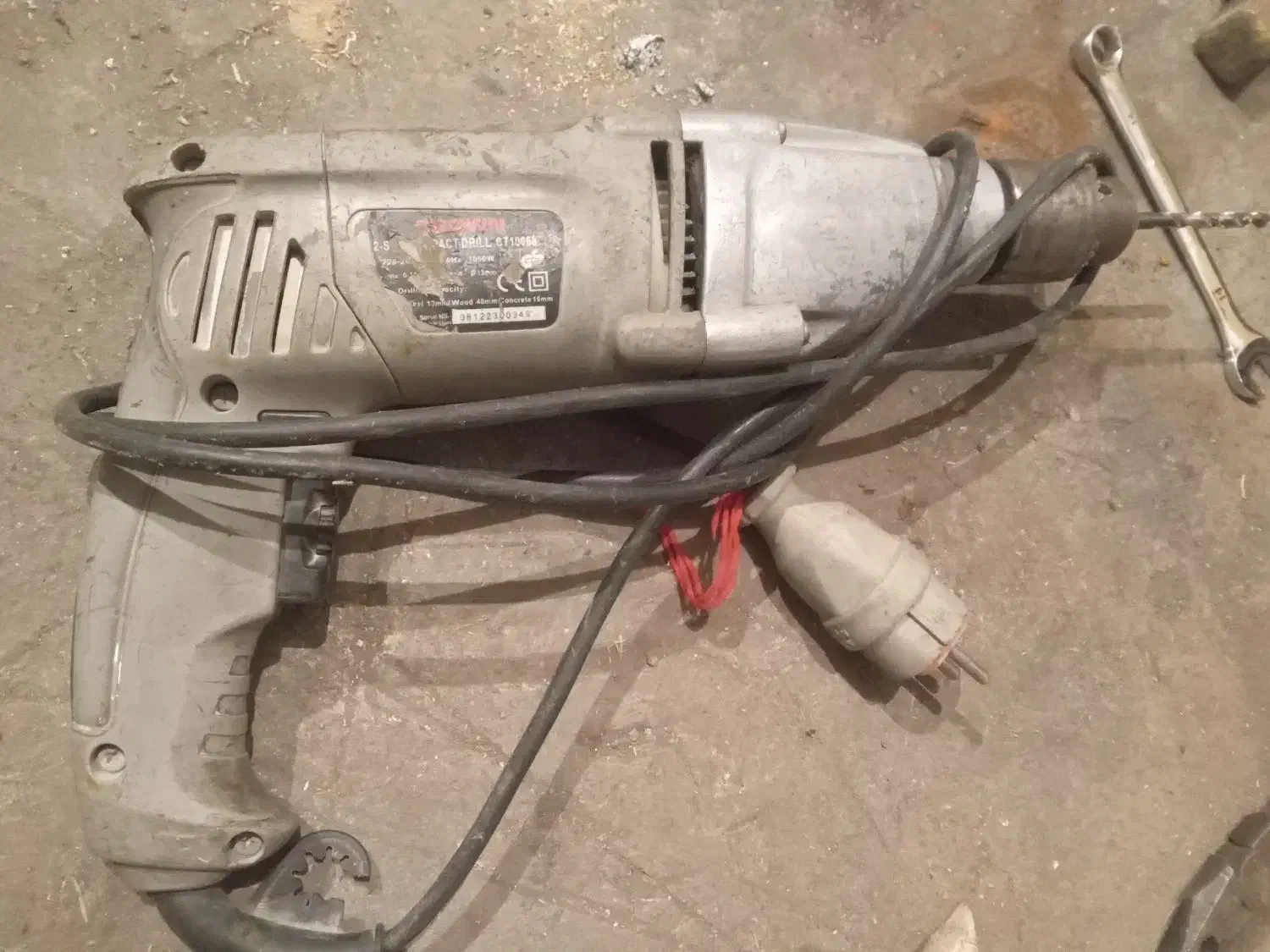 دلر کرون|ابزارآلات|خلخال, |دیوار