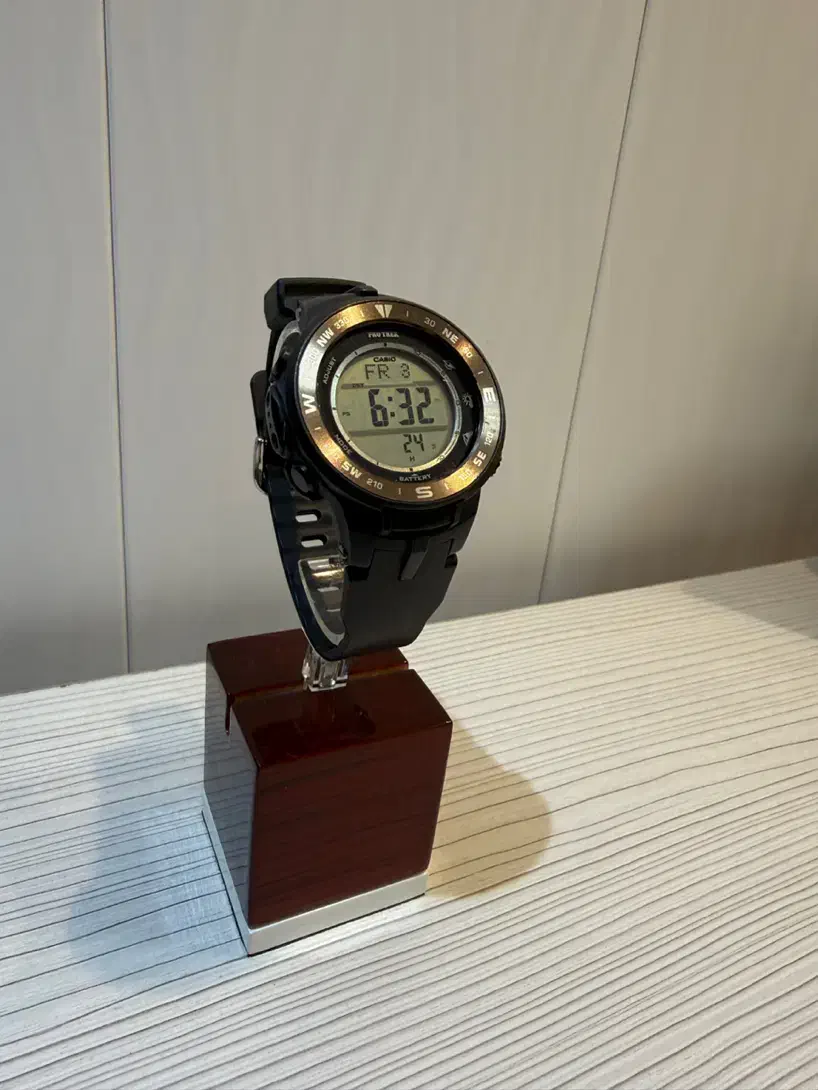 ساعت کاسیو پروترک casio protrek prg 330|ساعت|تهران, صادقیه|دیوار