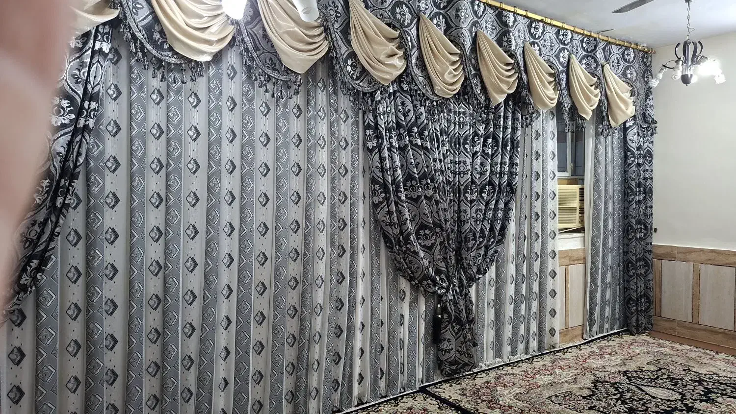 پرده|پرده، رانر، رومیزی|اهواز, زیتون کارگری|دیوار