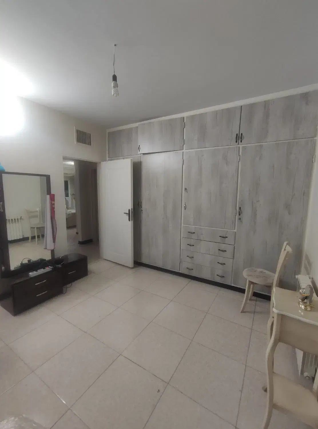 135 متر/تک واحد/دو کله/نوساز/فول غرق نور|اجارهٔ آپارتمان|بهارستان, |دیوار