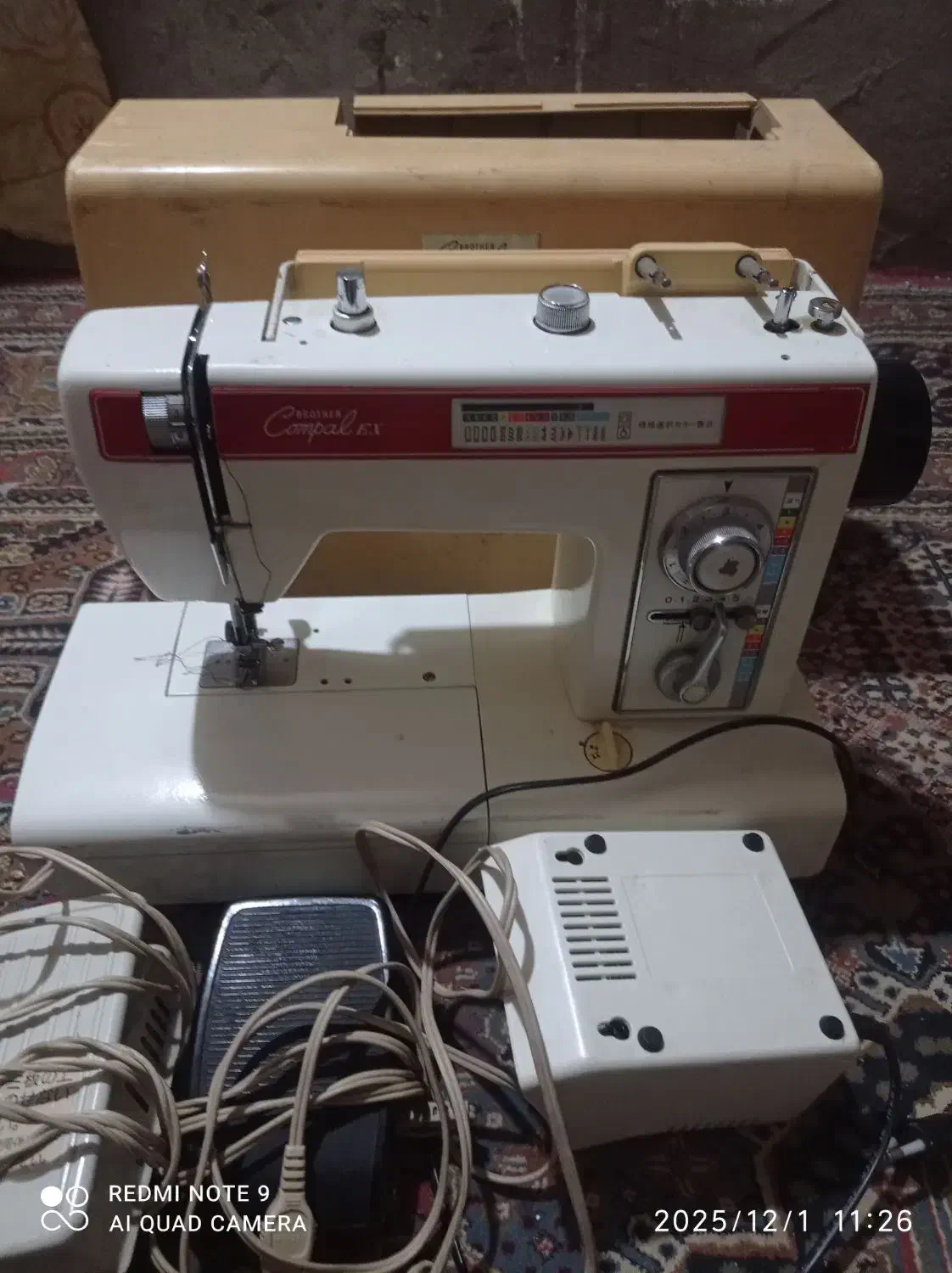 چرخ خیاطی برادر|چرخ خیاطی و ریسندگی|کرباسک, |دیوار