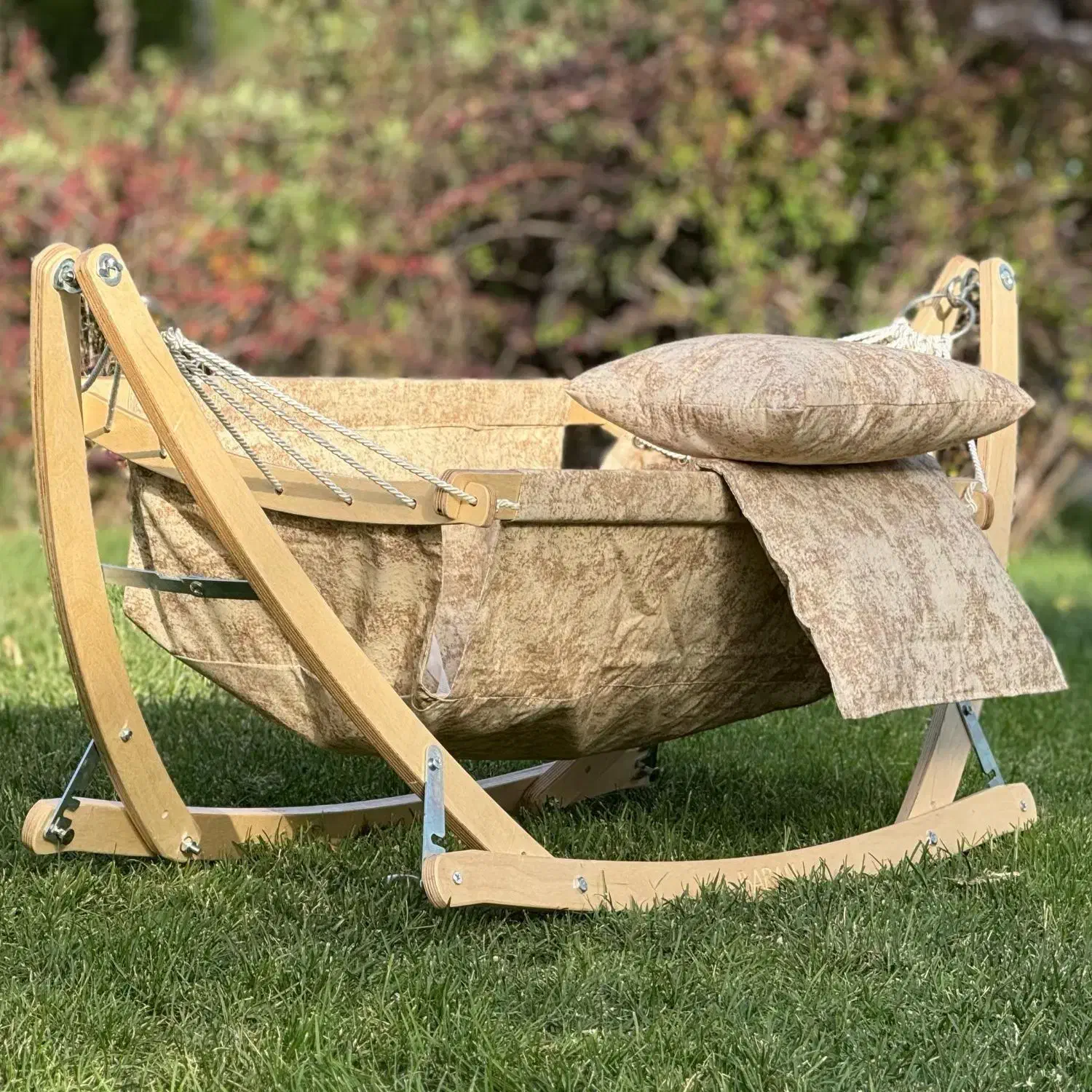 کاربردیترین گهواره نوزاد ننوسنتی ضدرفلاکس تشک عمیق|تخت و صندلی بچه|تهران, تهرانپارس جنوبی|دیوار